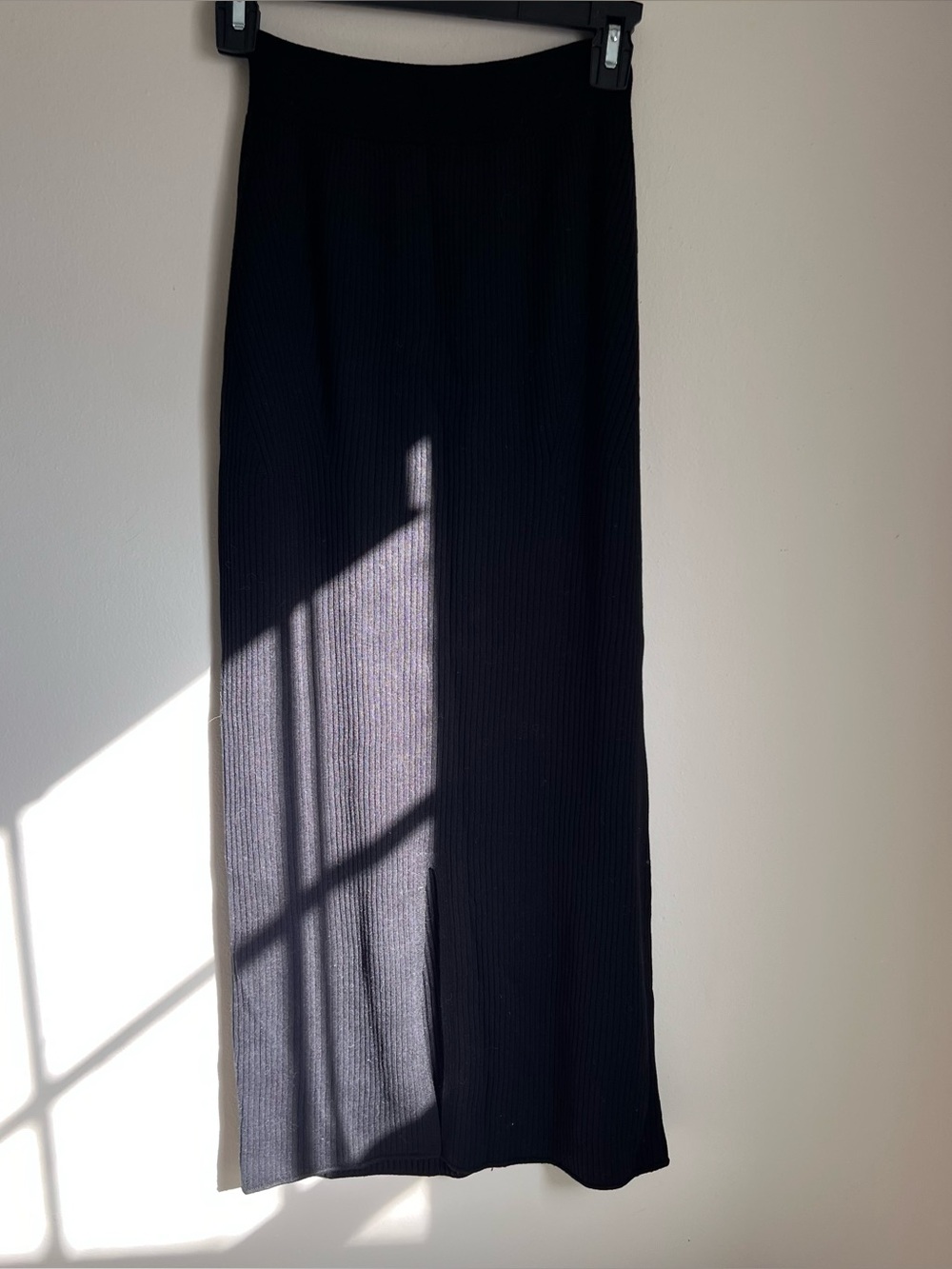 Uniqlo x Mame Kurogouchi Black Ribbed Knit Maxi Skirt 3D Knit - Picture 3 of 8